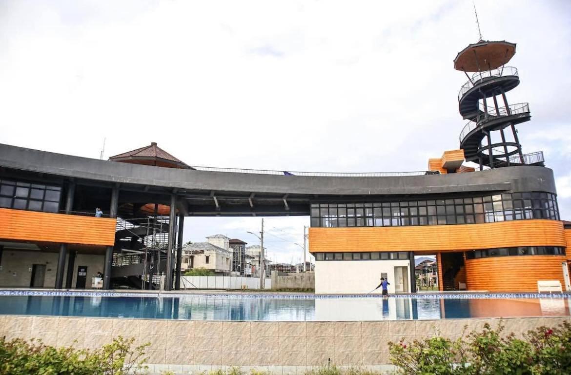 Seafront Residences Vacation Getaway San Juan  Exterior foto